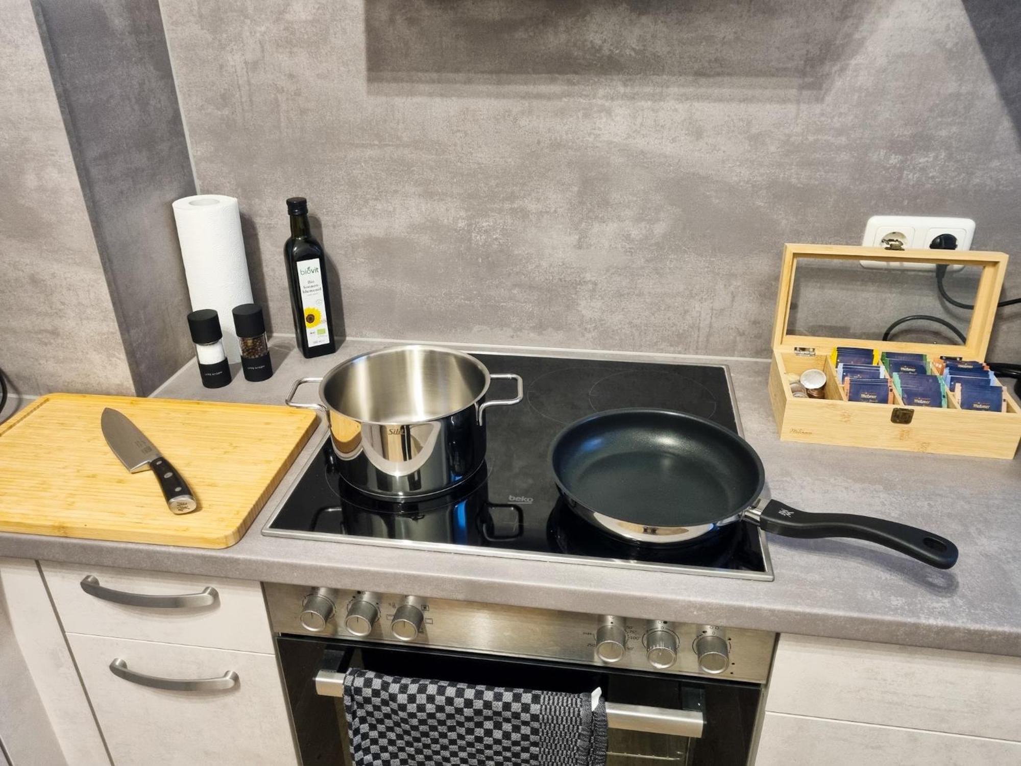 Maremar - Design Maisonette Altstadt - 4 Pers - 57Qm - Luxus Boxspringbett - Kueche - Arbeitsplatz - Privater Parkplatz Greiz Dış mekan fotoğraf