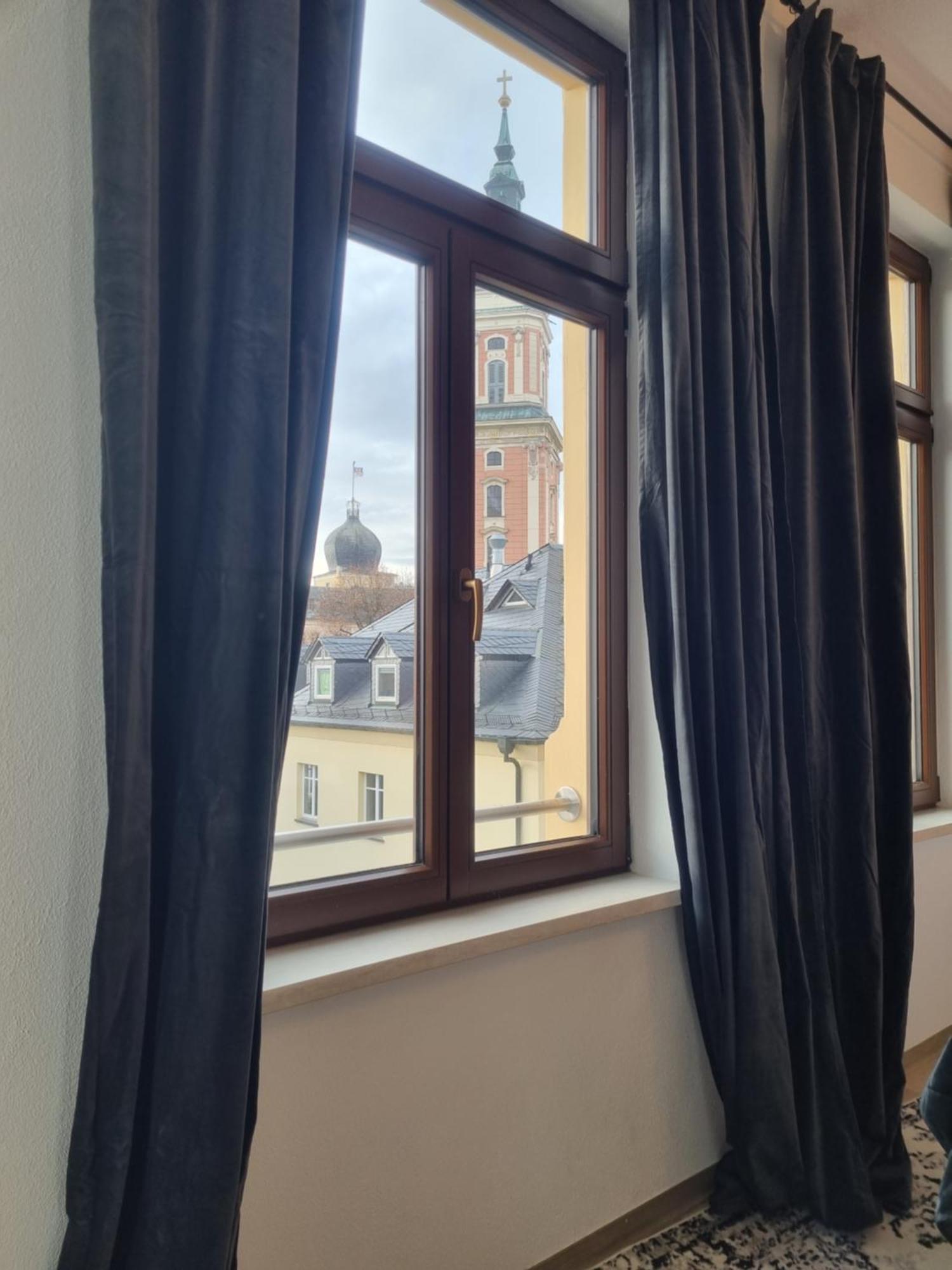 Maremar - Design Maisonette Altstadt - 4 Pers - 57Qm - Luxus Boxspringbett - Kueche - Arbeitsplatz - Privater Parkplatz Greiz Dış mekan fotoğraf