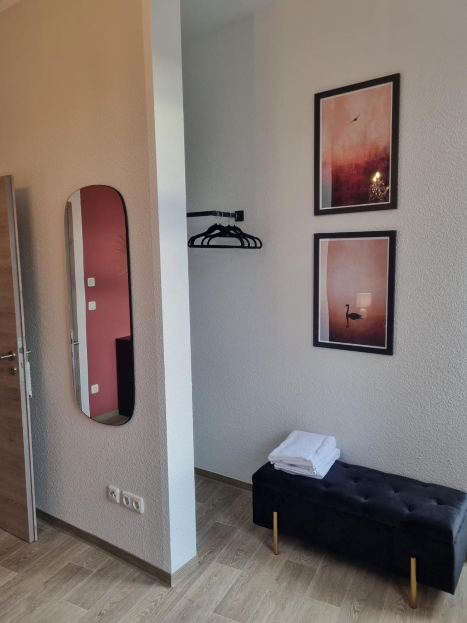 Maremar - Design Maisonette Altstadt - 4 Pers - 57Qm - Luxus Boxspringbett - Kueche - Arbeitsplatz - Privater Parkplatz Greiz Dış mekan fotoğraf