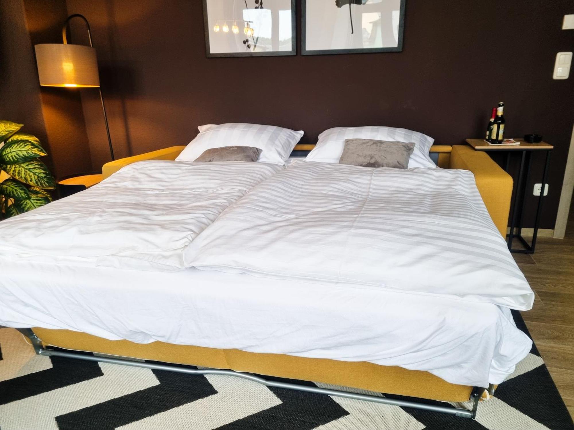 Maremar - Design Maisonette Altstadt - 4 Pers - 57Qm - Luxus Boxspringbett - Kueche - Arbeitsplatz - Privater Parkplatz Greiz Dış mekan fotoğraf